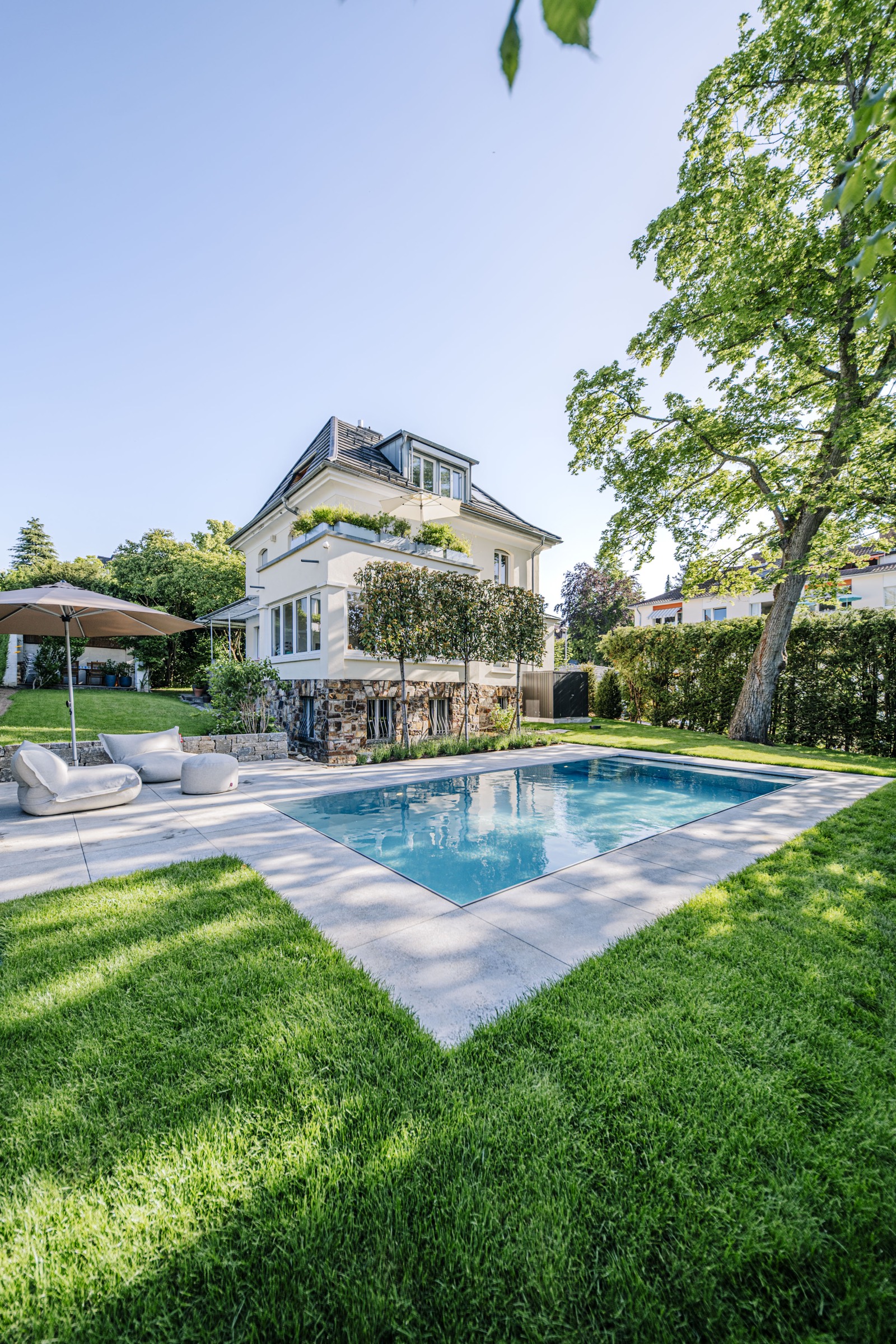 Komplettprojekt — Garten mit Pool